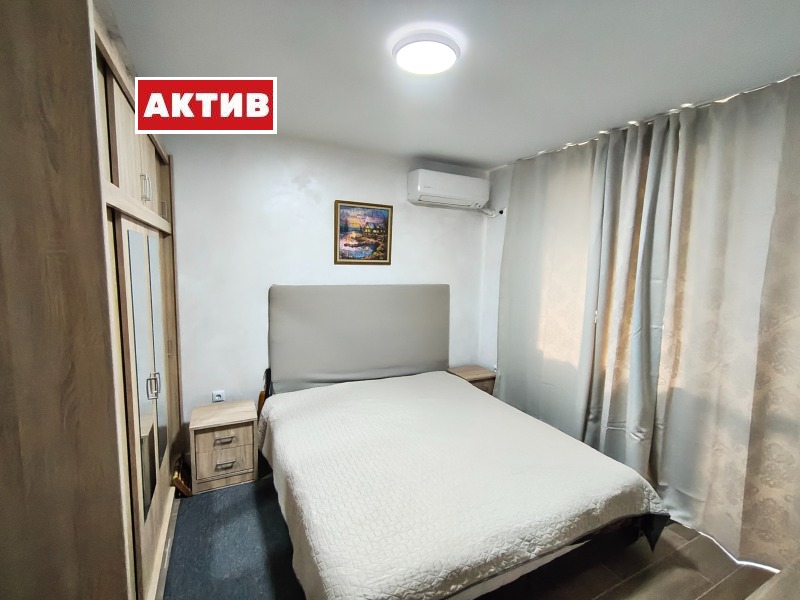 Продава 2-СТАЕН, гр. Търговище, Център, снимка 5 - Апартаменти - 52740847