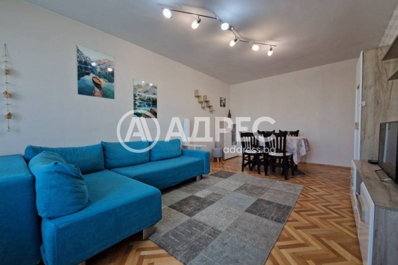 Продава  3-стаен, град София, Люлин 10 •  205 000 EUR • ID 99151646 — holmes.bg - [1] 