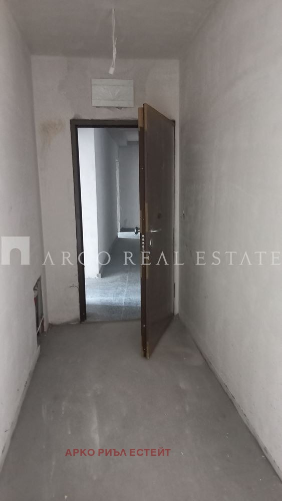 Продава 3-СТАЕН, гр. София, Център, снимка 8 - Апартаменти - 54750650