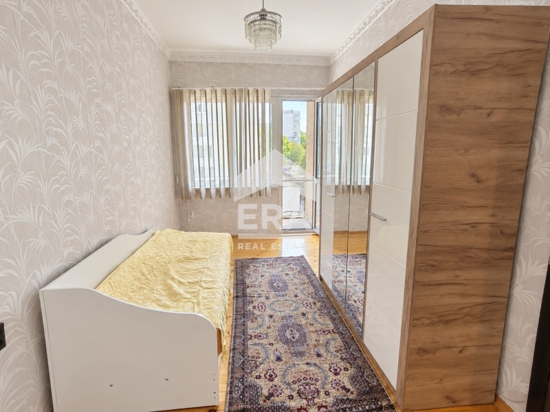 Продава 4-СТАЕН, гр. София, Хаджи Димитър, снимка 7 - Апартаменти - 55999973