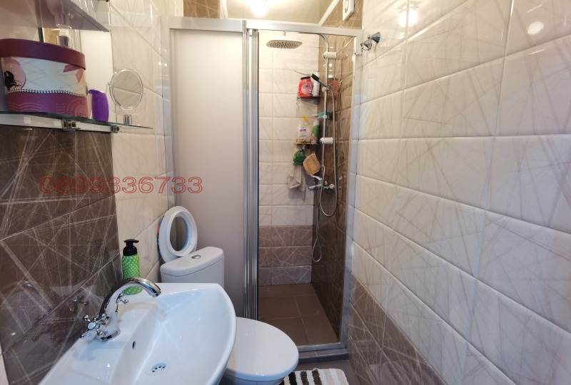 Продава МЕЗОНЕТ, гр. Шумен, Добруджански