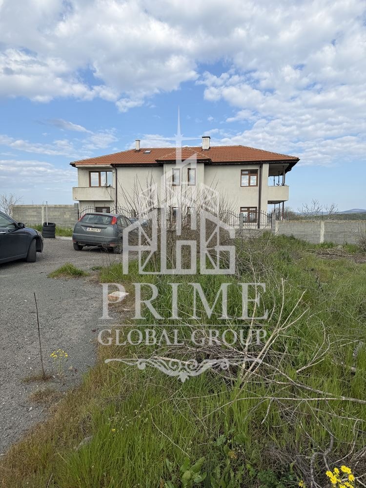 Продава КЪЩА, гр. Бургас, област Бургас, снимка 2 - Къщи - 54251484