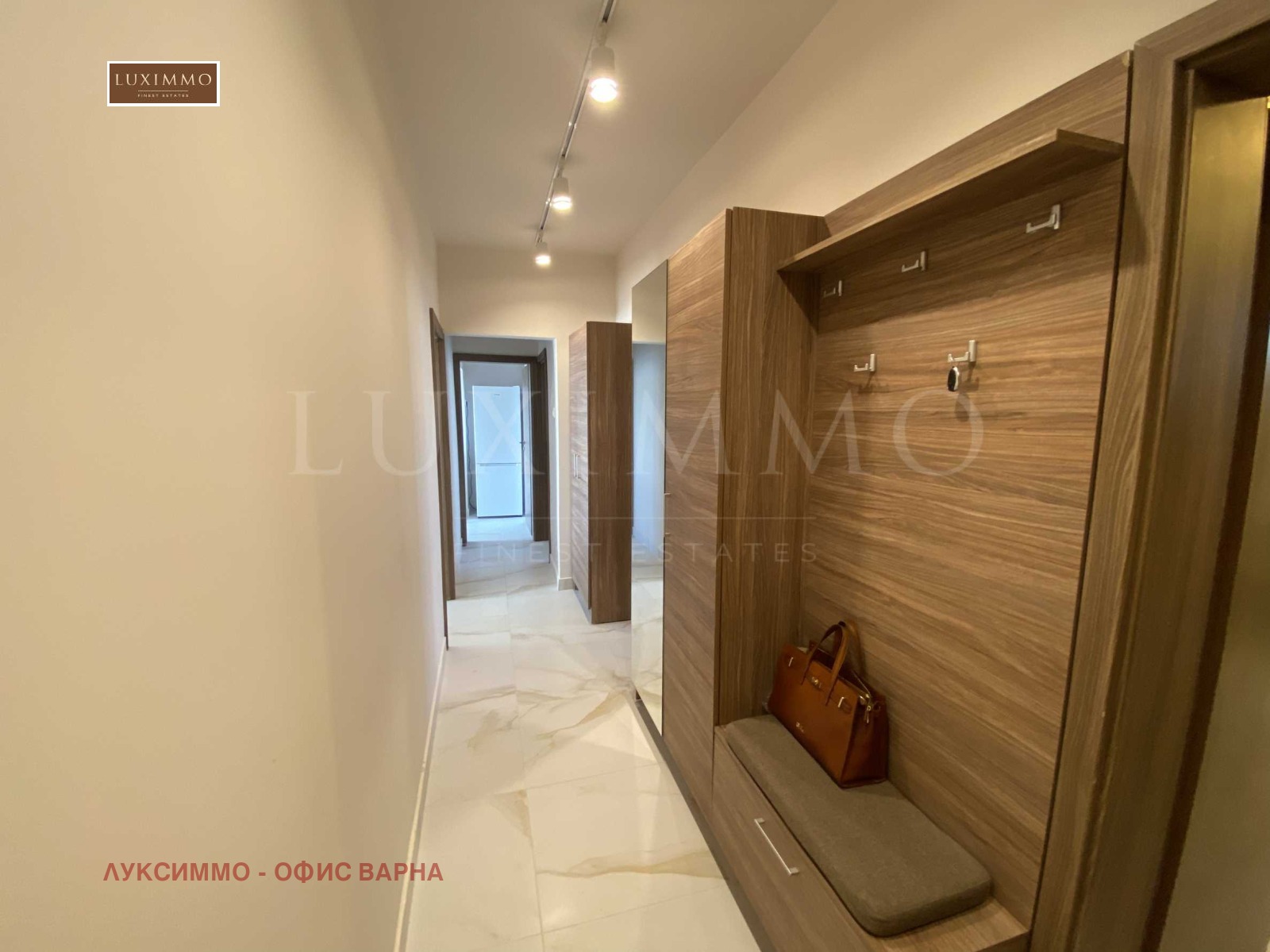 Продава 3-СТАЕН, гр. Варна, Спортна зала, снимка 11 - Апартаменти - 54051374