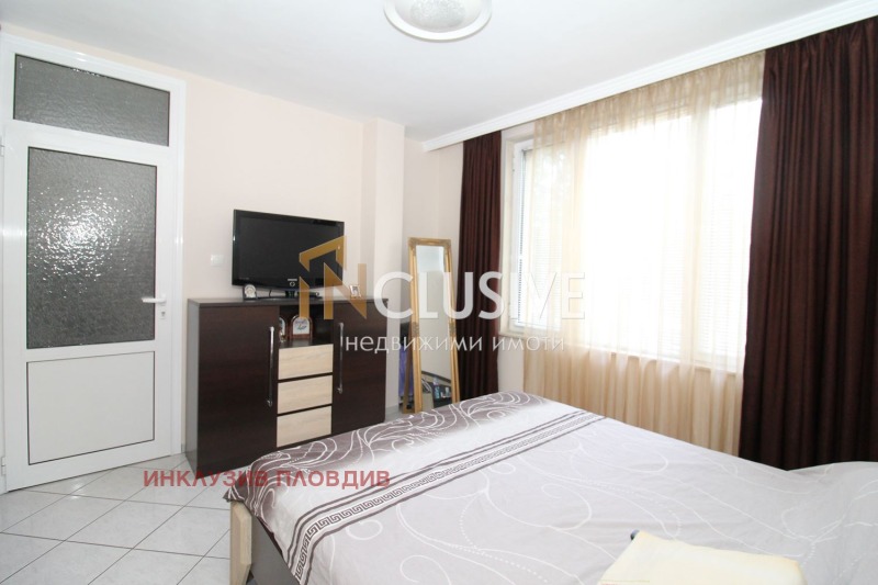 À venda  2 quartos Plovdiv , Vastanitcheski , 130 m² | 38671911 - imagem [11]