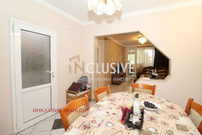 In vendita  2 camere da letto Plovdiv , Vastanicheski , 130 mq | 38671911 - Immagine [5]