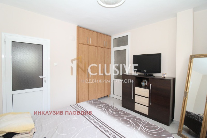 Till salu  2 sovrum Plovdiv , Vastanitjeski , 130 kvm | 38671911 - bild [9]