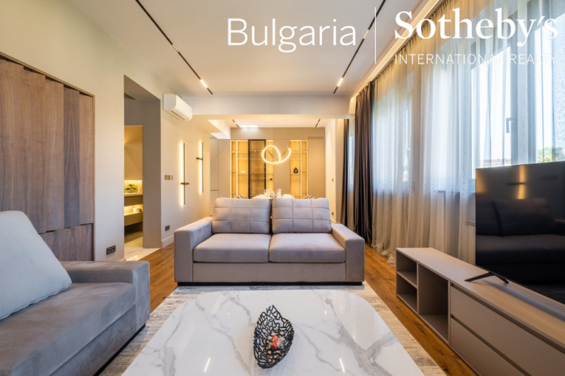 Продава 3-СТАЕН, гр. София, Център, снимка 4 - Апартаменти - 52721327