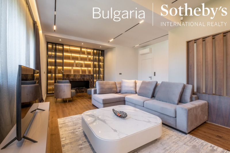 Продава 3-СТАЕН, гр. София, Център, снимка 3 - Апартаменти - 52721327