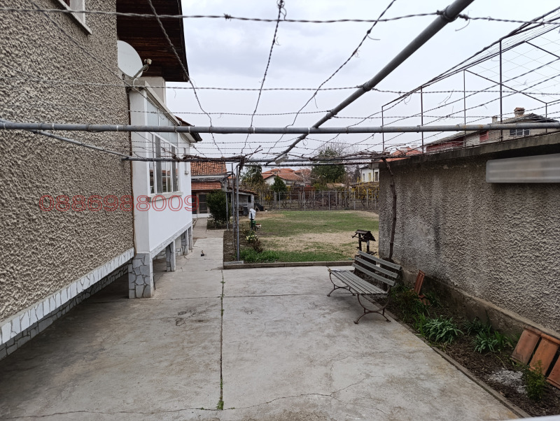 Продава КЪЩА, с. Главиница, област Пазарджик, снимка 12 - Къщи - 52779393