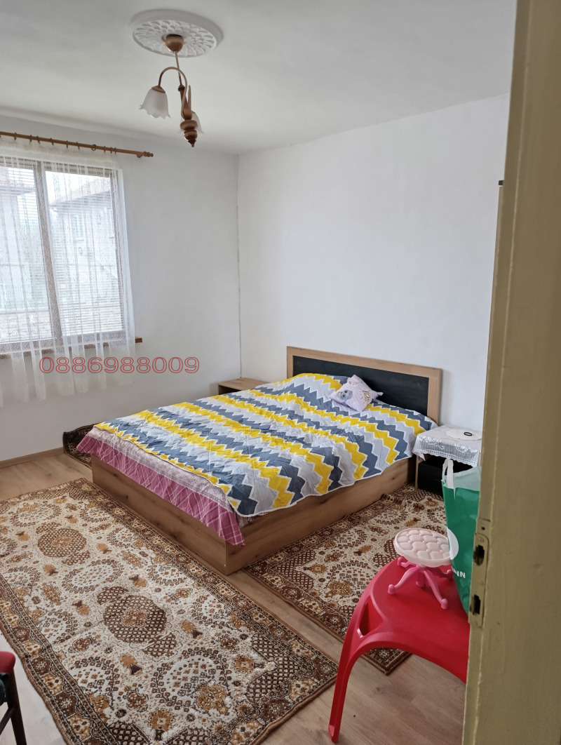 Продава КЪЩА, с. Главиница, област Пазарджик, снимка 10 - Къщи - 52779393