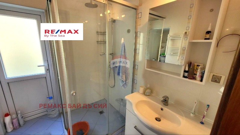 Продава КЪЩА, гр. Варна, м-т Манастирски рид, снимка 17 - Къщи - 52688095