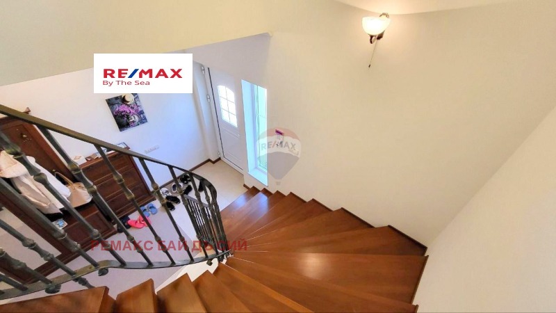 Продава КЪЩА, гр. Варна, м-т Манастирски рид, снимка 9 - Къщи - 52688095