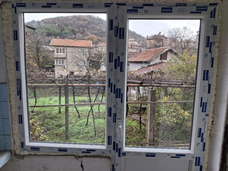 Продава КЪЩА, гр. Перущица, област Пловдив, снимка 4 - Къщи - 52799053