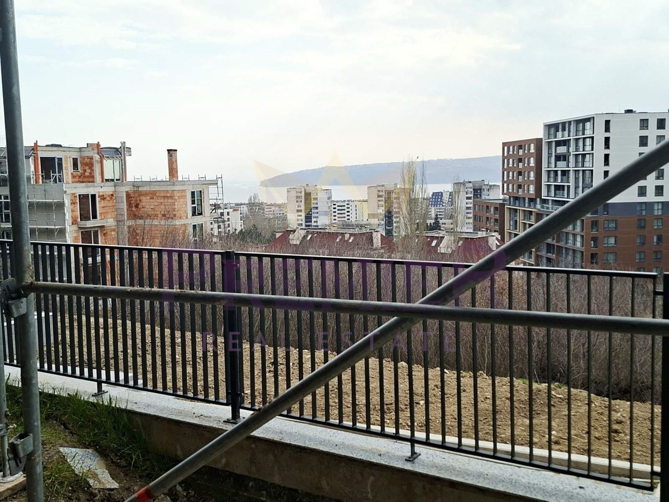 Продава 3-СТАЕН, гр. Варна, Бриз, снимка 3 - Апартаменти - 55625416