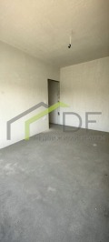Продава 3-СТАЕН, град Варна, Бриз • 200000 € • 70370402 — Holmes.bg