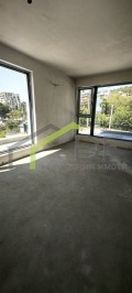 Продава 3-СТАЕН, град Варна, Бриз • 200000 € • 70370402 — Holmes.bg