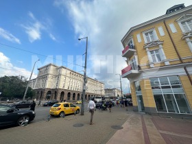 3+ camere da letto Tsentar, Sofia 16