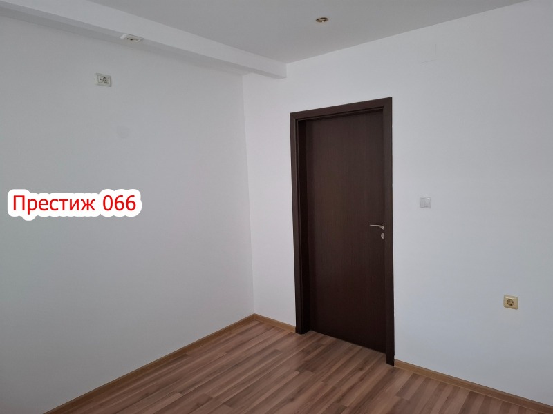 Продава 3-СТАЕН, гр. Шумен, Болницата, снимка 4 - Aпартаменти - 48206636