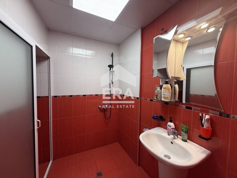 Продава 4-СТАЕН, гр. Велико Търново, Колю Фичето, снимка 9 - Апартаменти - 53703673