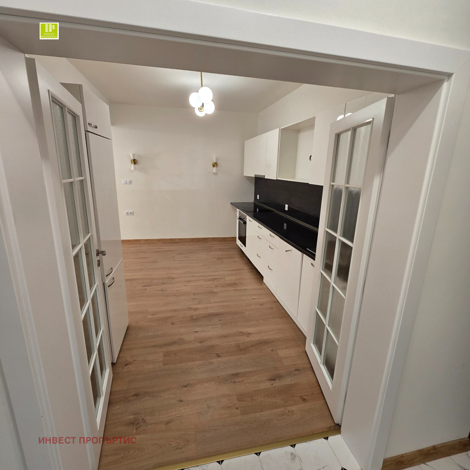Продава 3-СТАЕН, гр. София, Център, снимка 3 - Апартаменти - 54204315