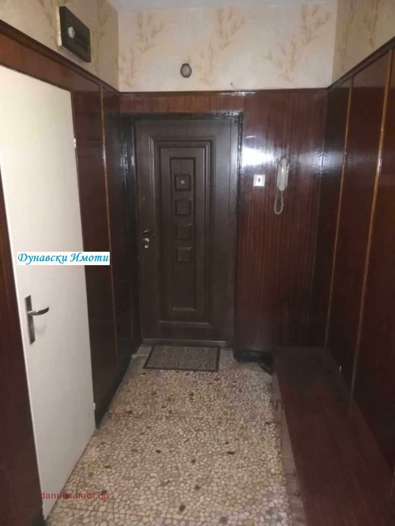 Продава 3-СТАЕН, гр. Русе, Център, снимка 2 - Апартаменти - 56073364