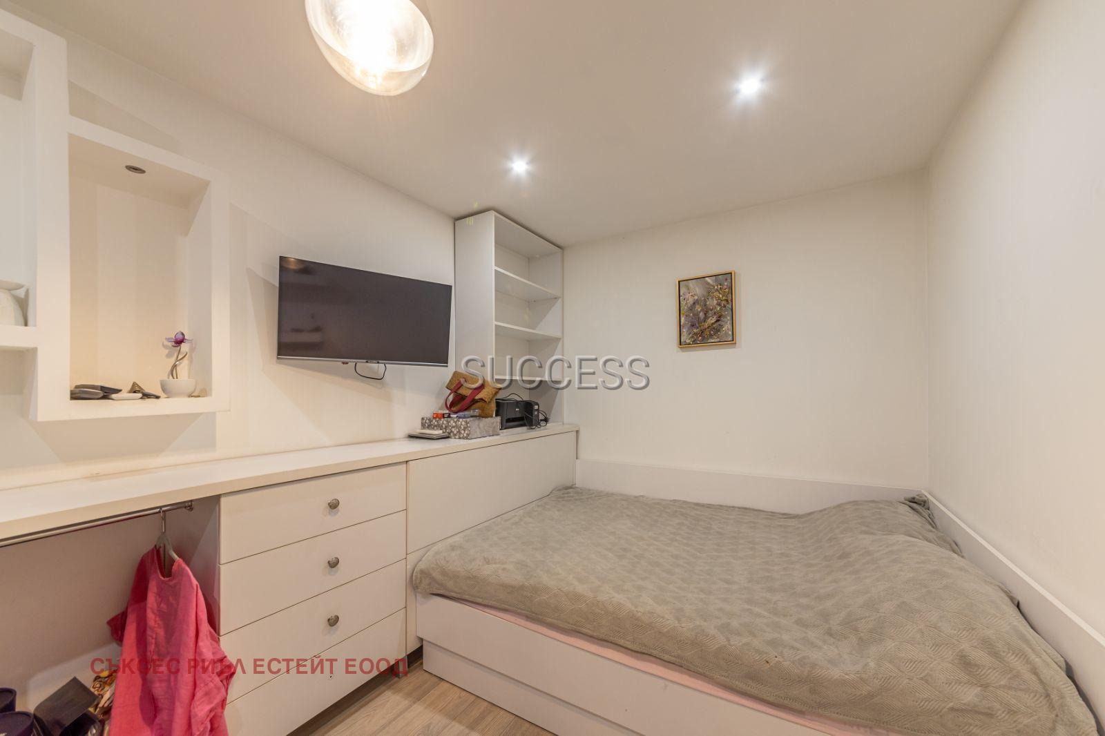 Продава КЪЩА, гр. Варна, Колхозен пазар, снимка 7 - Къщи - 55931358