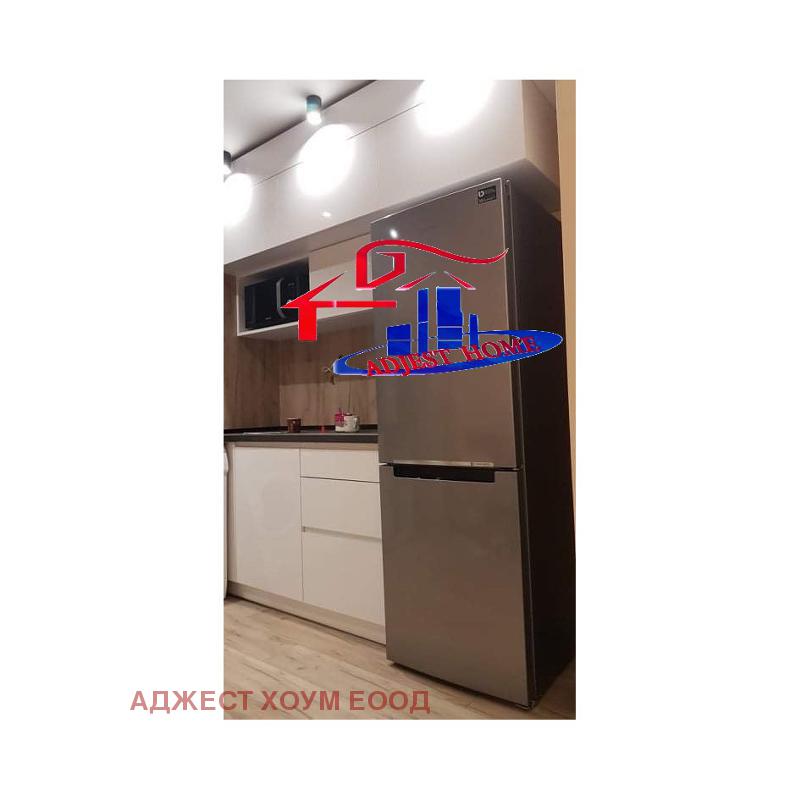 Продава  3-стаен град Шумен , Пазара , 80 кв.м | 80707661