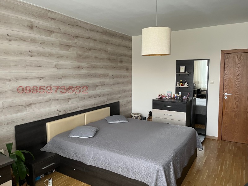 Продава 3-СТАЕН, гр. Велико Търново, Колю Фичето, снимка 10 - Апартаменти - 52258659