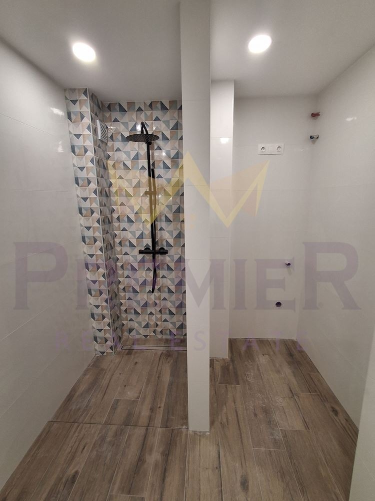 Продава 4-СТАЕН, гр. Варна, Лятно кино Тракия, снимка 13 - Апартаменти - 54127599