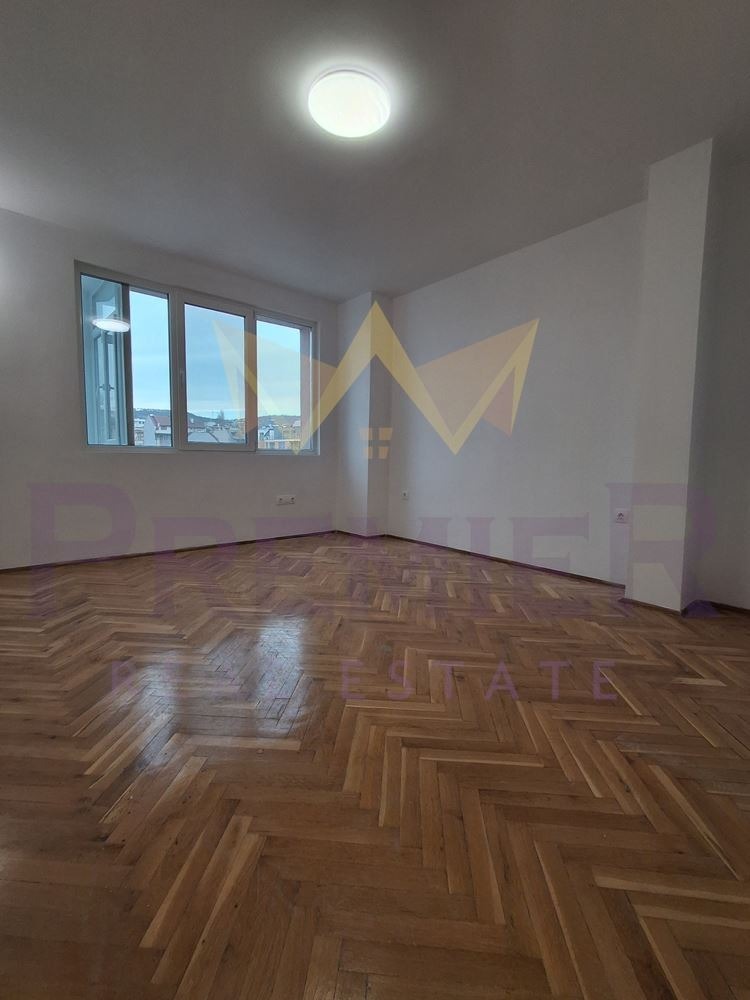 Продава 4-СТАЕН, гр. Варна, Лятно кино Тракия, снимка 10 - Апартаменти - 54127599