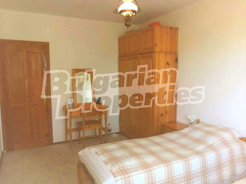 Na sprzedaż  Dom region Warny , Priselci , 260 mkw | 77898185 - obraz [16]