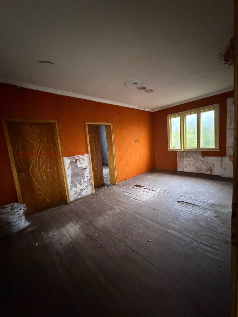 Продава КЪЩА, с. Алтимир, област Враца, снимка 5 - Къщи - 52570640