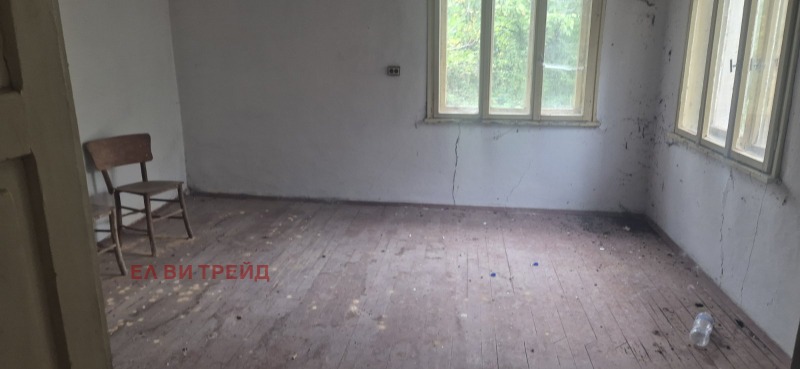 Продава КЪЩА, с. Шума, област София област, снимка 2 - Къщи - 52378466