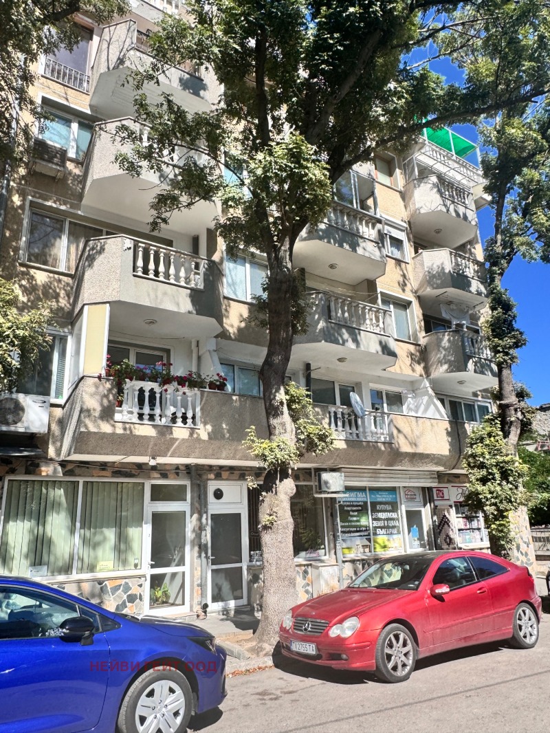 In vendita  Negozio Dobrich , Tsentar , 24 mq | 34008379 - Immagine [2]