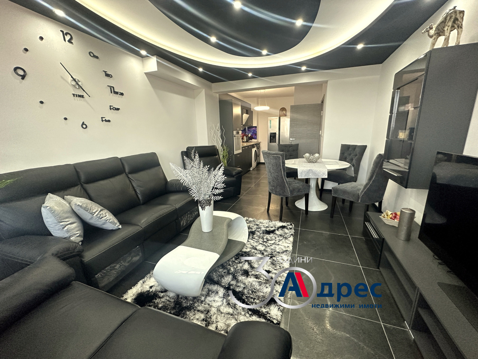 Продава 2-СТАЕН, гр. Шумен, Добруджански, снимка 2 - Апартаменти - 41547311