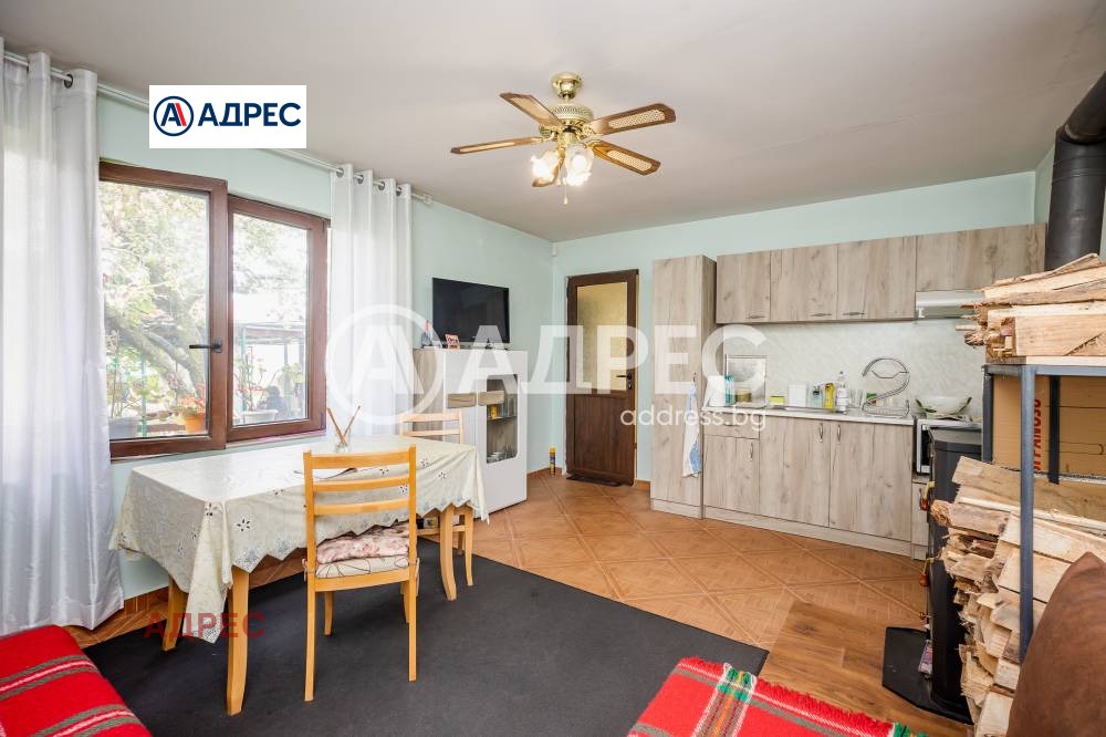 Продава КЪЩА, с. Неофит Рилски, област Варна, снимка 11 - Къщи - 56657950