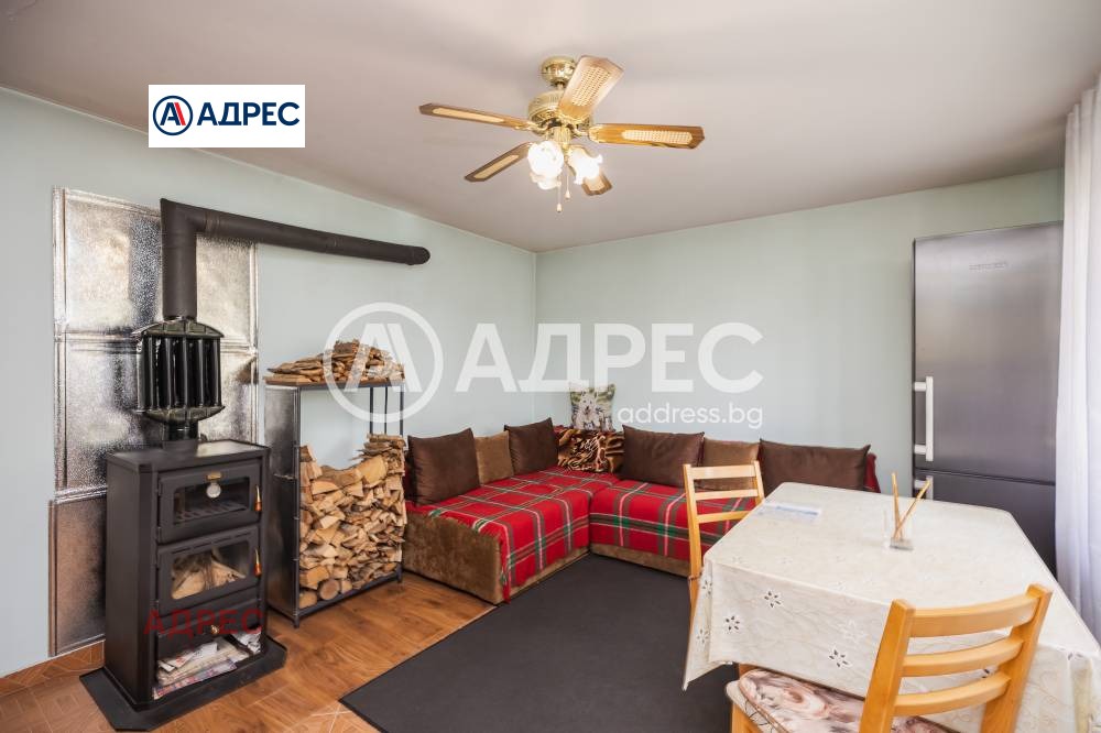 Продава КЪЩА, с. Неофит Рилски, област Варна, снимка 14 - Къщи - 56657950