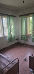 Продава КЪЩА, област София, с. Шума • 32000 лв. / 16361.34 € • 50125289 2