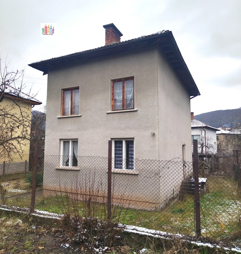 Продава КЪЩА в област Перник, гр. Земен - 150 кв.м / 56 990 € » 111 462.75 лв., СТОЛИЦА 21ВЕК