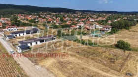 Продава  Парцел, с. Рельово