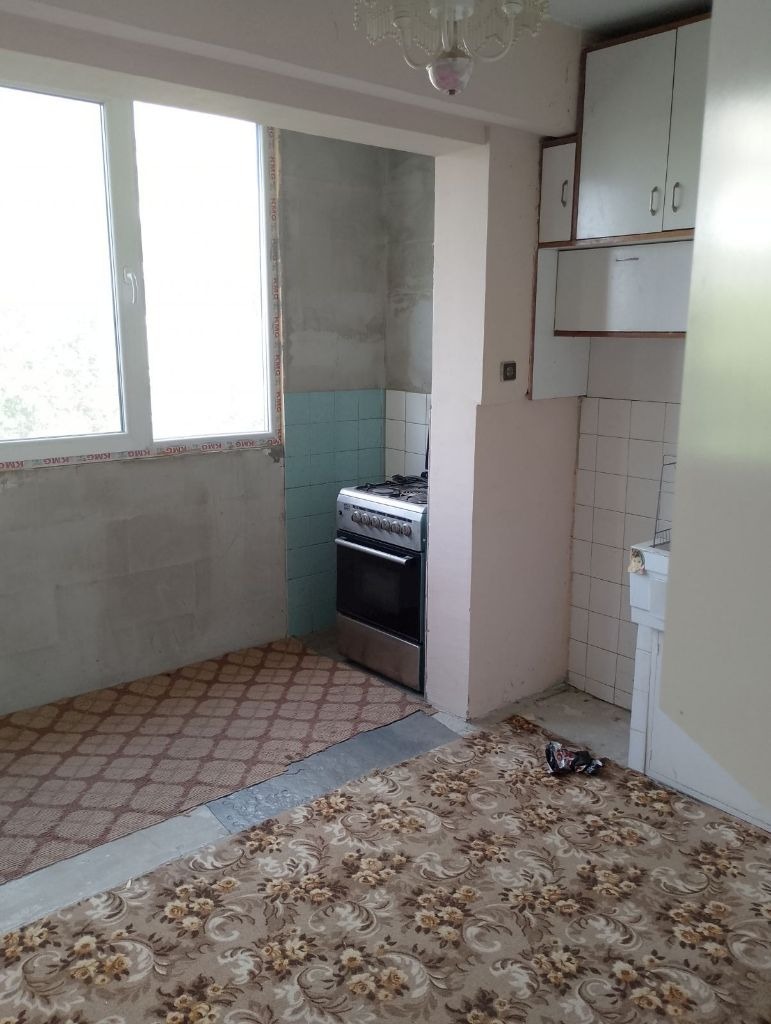 Продава  1-стаен град Русе , Здравец , 42 кв.м | 74726998