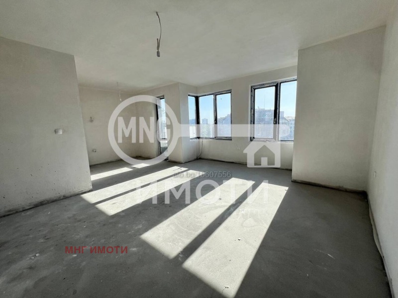 À vendre  2 chambres Plovdiv , Karchiyaka , 97 m² | 88058697
