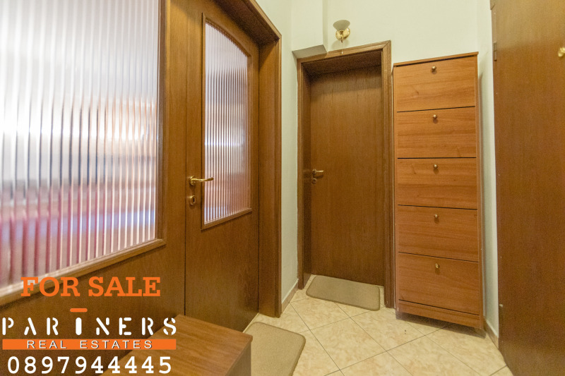 Продава 3-СТАЕН, гр. София, Център, снимка 13 - Апартаменти - 52415413