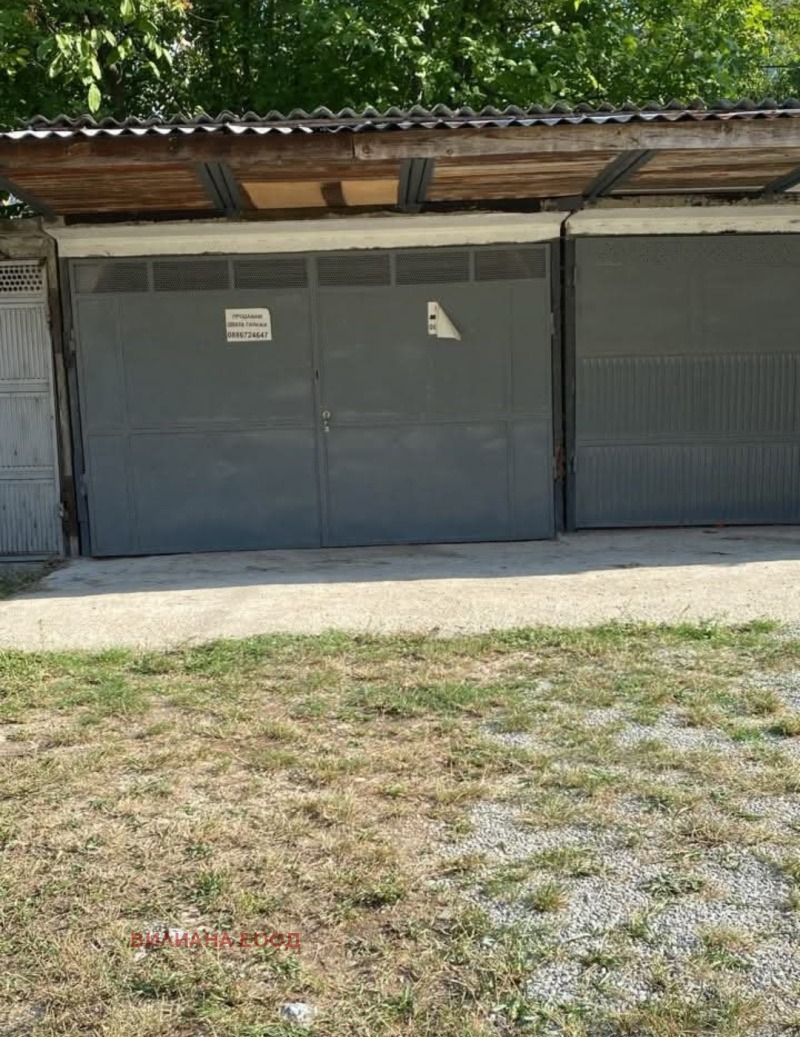 Продава  Гараж област Велико Търново , гр. Горна Оряховица , 25 кв.м | 45646240