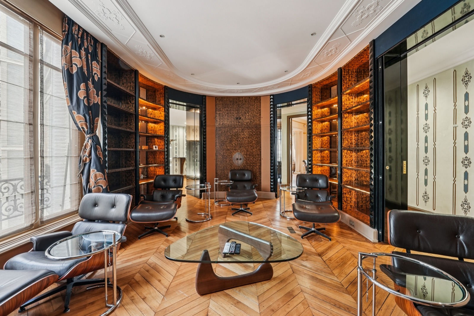 Продава МНОГОСТАЕН, гр. Пловдив, Център, снимка 11 - Апартаменти - 54344713