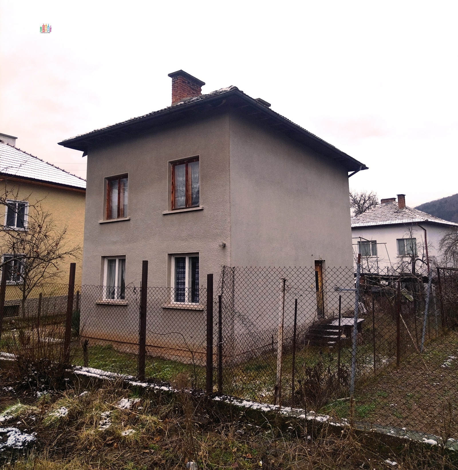 Продава КЪЩА, гр. Земен, област Перник, снимка 2 - Къщи - 53704318