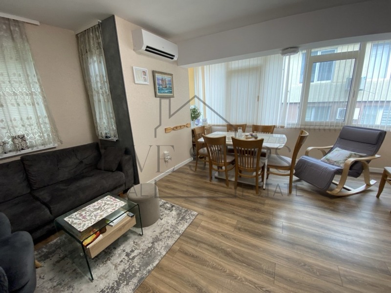 Na prodej  1 ložnice Varna , Ljatno kino Trakija , 85 m2 | 48497731 - obraz [2]