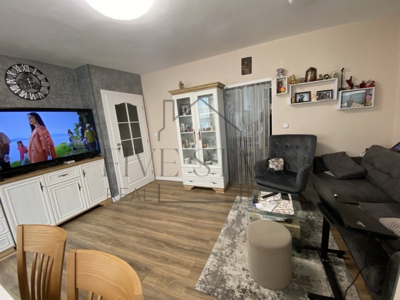 Na prodej  1 ložnice Varna , Ljatno kino Trakija , 85 m2 | 48497731 - obraz [6]