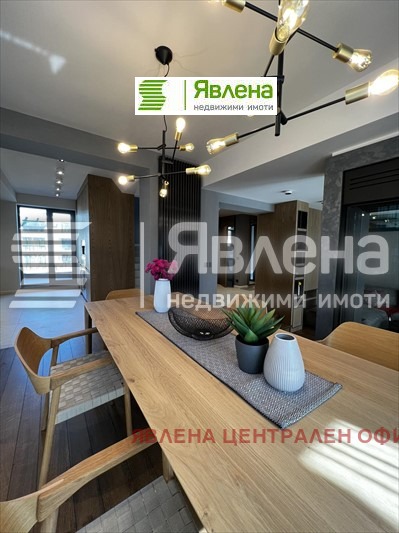 Продава КЪЩА, гр. София, в.з.Малинова долина, снимка 1 - Къщи - 47429135