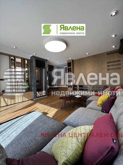 Продава КЪЩА, гр. София, в.з.Малинова долина, снимка 2 - Къщи - 47429135